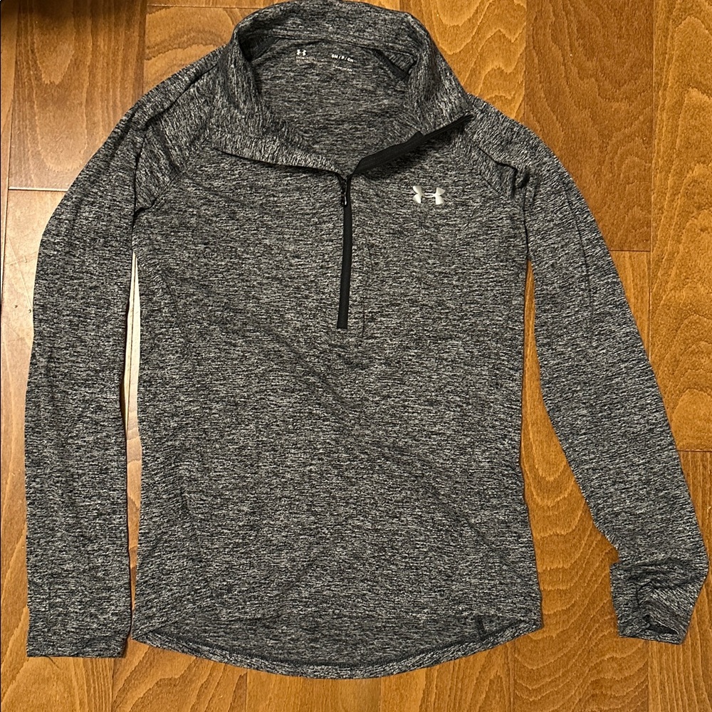 Under Armour Heat Gear 1/2‎ Zip Long Sleeve Pullover Size S Very Gently Worn